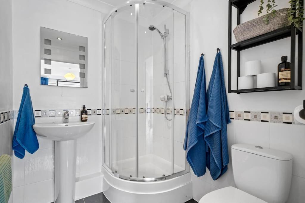 Modern Apartment Near Old Town With Parking Margate Exteriör bild