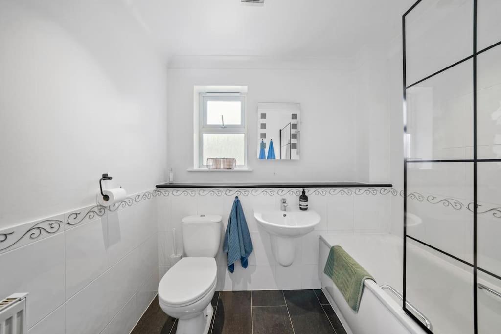 Modern Apartment Near Old Town With Parking Margate Exteriör bild
