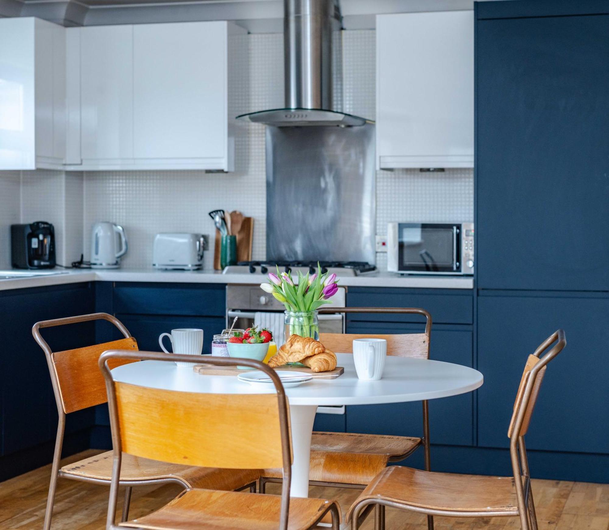 Modern Apartment Near Old Town With Parking Margate Exteriör bild